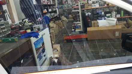 김해썬팅전문(레이노썬팅S9,블랙박스 아이나비QXD1500)시공.장착완료_김해오토마트동상점 / 경남 김해
