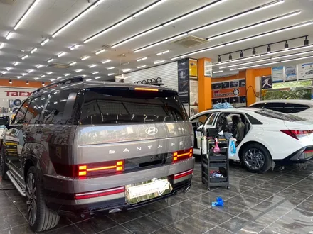 장유루마썬팅 진영 부산명지 루마버텍스1100+900 싼타페MX5 마그네틱그레이 메탈릭 / 경남 김해