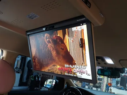 더뉴카니발 천정TV XM-1780X7장착/올댓카니발 김해장유지사/오토마트동상점/자동차천정모니터/카니발튜닝 / 경남 김해
