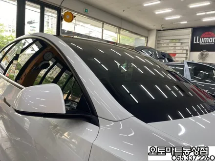 김해 테슬라모델Y 썬팅 기술력 인증된 곳에서 시공하셔야죠! 레이노 S9시공/경남 장유 진영 / 경남 김해