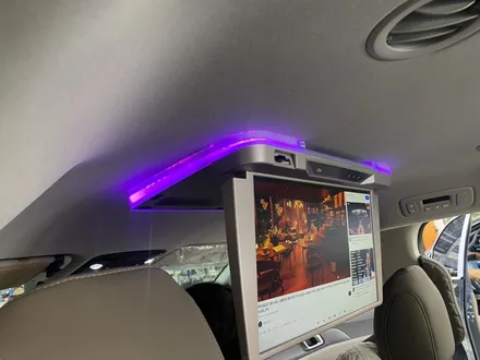 김해 카니발 천장TV 모니터 블랙허니콤블라인드로 영화관되다~XM-1850  EV10#장유 양산 진영 부산 / 경남 김해
