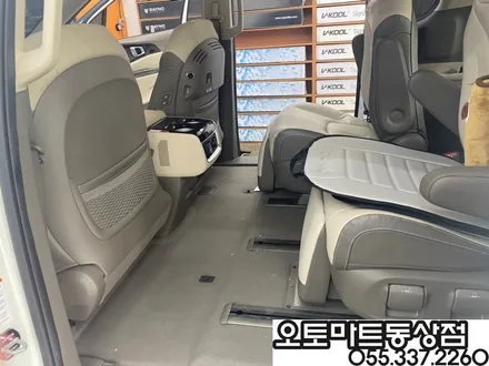 카니발(KA4)하이리무진 7인 차박레일 오버헤드콘솔LED버튼 후진등교체 브이쿨K 신차패키지까지~~김해브이쿨썬팅  랜드마스터루프박스/김해 창원 장유 진영 부산 양산 / 경남 김해