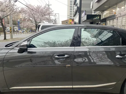 김해 벗꽃명소 동상동스타벅스옆 썬팅잘하는곳. 루마버텍스 브이쿨 레이노 레인보우 시공하러~ EV6 플래티넘그레이 토레스 쏘렌토 베뉴 포터 벤츠 K8몰려들다 / 경남 김해