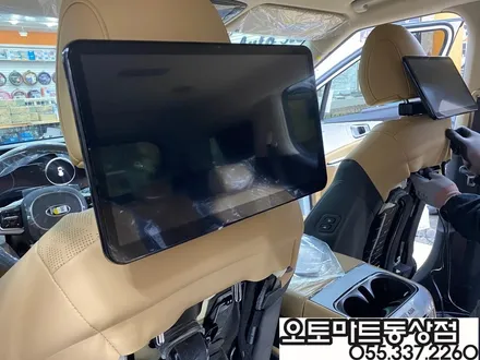 신차 4세대카니발 리어모니터(후석모니터) 아크로폴리스T-125 패키지로  만나다 김해  장유 진영 / 경남 김해