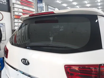 김해신차패키지 더뉴카니발 프리미엄 신차패키지/ 브이쿨K썬팅 블랙박스 아이나비QXD3000Pro/ 김해 언더코팅  유리막코팅 PPF 천정TV[오토마트동상점] / 경남 김해