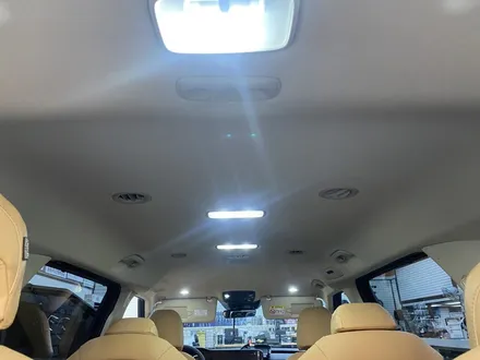 부산신차패키지 신차검수 카니발KA4 오로라블랙펄 프리미엄장판 브이쿨K GSC사이드스텝 머드가드 / 경남 김해