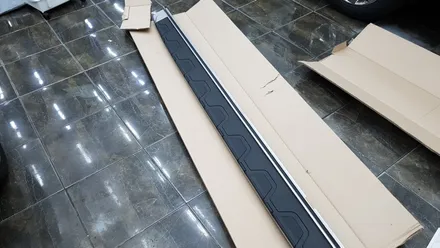 경남자동차용품점 김해오토마트 쌍용 렉스턴스포츠차량 순정사이드스텝(옆발판)장착완료 / 경남 김해