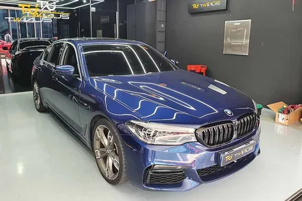 BMW520d 크롬딜리트 창틀몰딩 랩핑 및 헤드라이트 PPF / 안양시 동안구 관양동