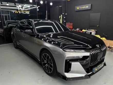 안산 랩핑, 투톤의 매력에서 다시 재정의된 BMW 7시리즈 매력. / 안양시 동안구 관양동