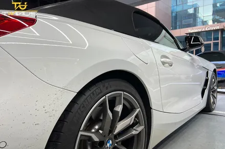 BMWZ4 M40i 사틴블랙 전체랩핑 및 라이트필름 시공 / 안양시 동안구 관양동