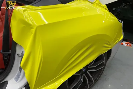 BMW Z4랩핑 20i 에이버리 유광엠뷸런스옐로우 전체랩핑 / 안양시 동안구 관양동
