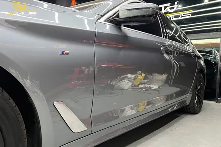 BMW G30 520d 사틴블랙 전체랩핑 / 안양시 동안구 관양동