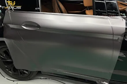 BMW520i 사틴다크그레이 전체랩핑 / 안양시 동안구 관양동
