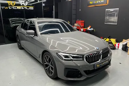 신형 BMW5시리즈 드레스업 튜닝 크롬죽이기 부분랩핑 / 안양시 동안구 관양동