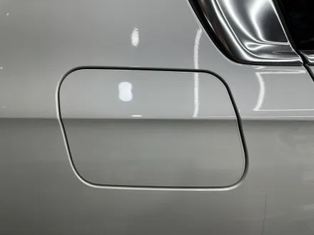 BMW 740i 투톤 랩핑, 다이아 펄 블랙 색상으로 7시리즈 차량에 세련됨을 심다. 인천 부천 랩핑. / 안양시 동안구 관양동