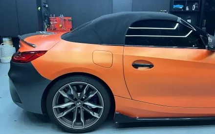 안산 BMW Z4 랩핑, M40i 차량에 시공이 까탈스러운 무광 크롬 로마니 레드 셋업! / 안양시 동안구 관양동