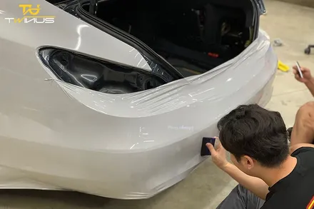 벤츠 CLS350 은은한 컬러의 유광그레이 랩핑 / 안양시 동안구 관양동