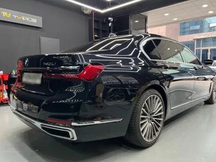 분당 수지 랩핑, BMW 740Li. 극에서 극으로, 어둠에서 빛으로. / 안양시 동안구 관양동