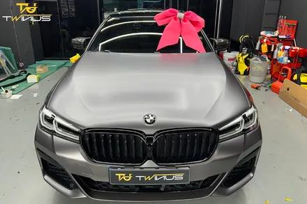 BMW520i 사틴다크그레이 전체랩핑 / 안양시 동안구 관양동