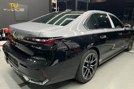 BMW I7 7시리즈 투톤랩핑 듀오톤랩핑 / 안양시 동안구 관양동