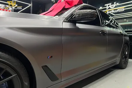 BMW520i 사틴다크그레이 전체랩핑 / 안양시 동안구 관양동