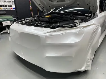 안양 랩핑, BMW G87 M2! 같은 무채색이어도 \'고광택 무광 화이트\'는 다른 분위기를 선사합니다. / 안양시 동안구 관양동