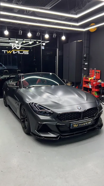 안양 랩핑, BMW G29 Z4 시공 성지인 이유. 에이버리 사틴 블랙락그레이 메탈릭 인스톨 사례. / 안양시 동안구 관양동