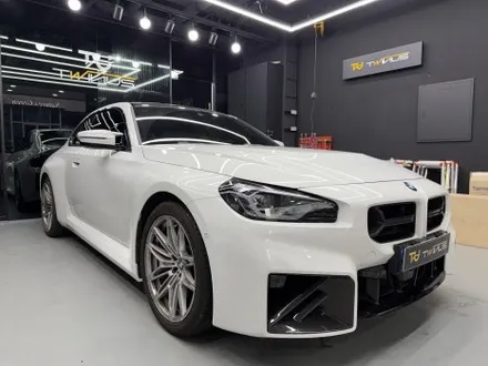 차량 랩핑 제거 비용, 알아보시면서 안전 여부까지도 고려해 보세요. BMW M2 랩핑 제거. / 안양시 동안구 관양동
