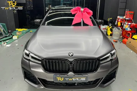 BMW520i 사틴다크그레이 전체랩핑 / 안양시 동안구 관양동