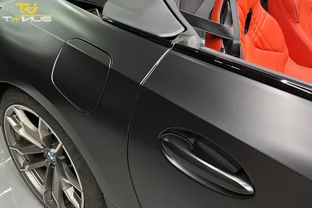 BMWZ4 M40i 사틴블랙 전체랩핑 및 라이트필름 시공 / 안양시 동안구 관양동