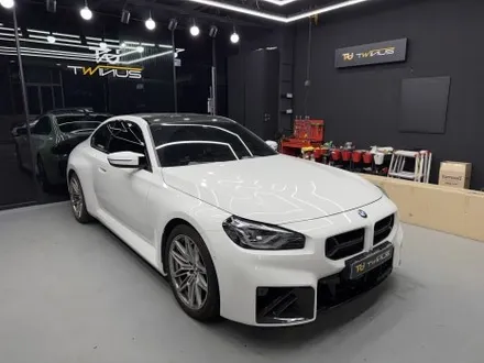 차량 랩핑 제거 비용, 알아보시면서 안전 여부까지도 고려해 보세요. BMW M2 랩핑 제거. / 안양시 동안구 관양동