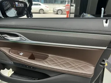 분당 수지 랩핑, BMW 740Li. 극에서 극으로, 어둠에서 빛으로. / 안양시 동안구 관양동