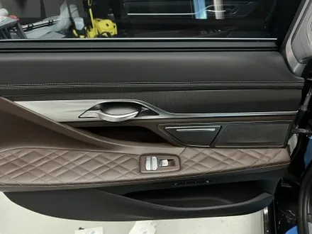분당 수지 랩핑, BMW 740Li. 극에서 극으로, 어둠에서 빛으로. / 안양시 동안구 관양동