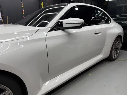 차량 랩핑 제거 비용, 알아보시면서 안전 여부까지도 고려해 보세요. BMW M2 랩핑 제거. / 안양시 동안구 관양동