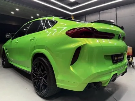 안양 랩핑, BMW X6M. 고광택 네온 그린 컬러로 눈부시게 화려한 변신! / 안양시 동안구 관양동