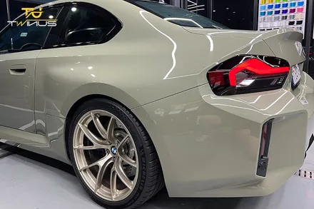 피치스 여인택 대표와 트윈어스의 만남 (BMW G87 M2) 이노즈텍 카키그린 전체랩핑 / 안양시 동안구 관양동
