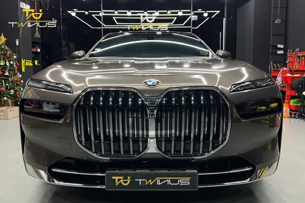 BMW740i 신형7시리즈 전체랩핑 / 안양시 동안구 관양동
