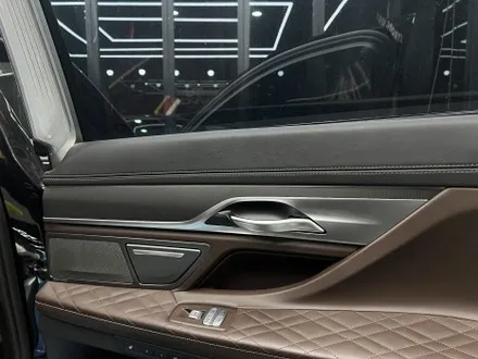 분당 수지 랩핑, BMW 740Li. 극에서 극으로, 어둠에서 빛으로. / 안양시 동안구 관양동