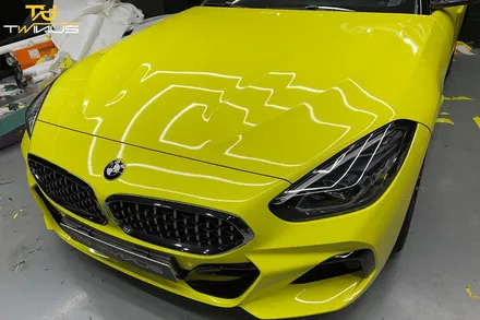 BMW Z4랩핑 20i 에이버리 유광엠뷸런스옐로우 전체랩핑 / 안양시 동안구 관양동