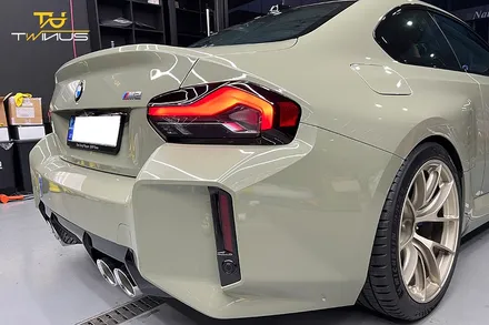 피치스 여인택 대표와 트윈어스의 만남 (BMW G87 M2) 이노즈텍 카키그린 전체랩핑 / 안양시 동안구 관양동