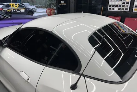 BMW E89 Z4 루프스킨 및 그릴랩핑 테일램프 라이트필름 / 안양시 동안구 관양동