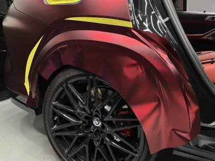 BMW X6M 랩핑, 무광 크롬 로마니레드. 새로운 정체성을 입히다! 안산 랩핑. / 안양시 동안구 관양동