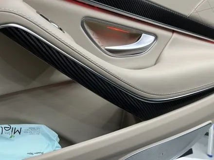 수원 실내 랩핑, 벤츠 S63 AMG. 올드한 감성보단, MZ스럽게 무광 카본 랩핑. / 안양시 동안구 관양동