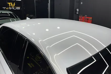 제네시스 G90 L 롱바디 3M 유광화이트골드스파클 전체랩핑 / 안양시 동안구 관양동