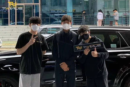 안양FC 백동규 선수 차량 싼타페랩핑 크롬죽이기 / 안양시 동안구 관양동
