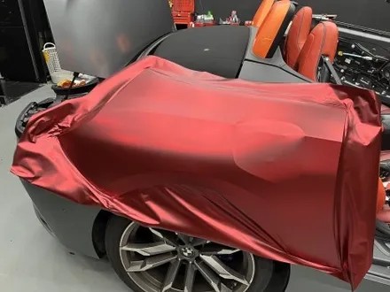 안산 BMW Z4 랩핑, M40i 차량에 시공이 까탈스러운 무광 크롬 로마니 레드 셋업! / 안양시 동안구 관양동