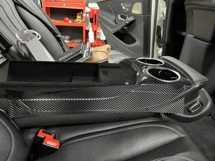 수원 랩핑. 카본 필름으로 스포티함을 과시해낸 W222 S63 AMG. / 안양시 동안구 관양동