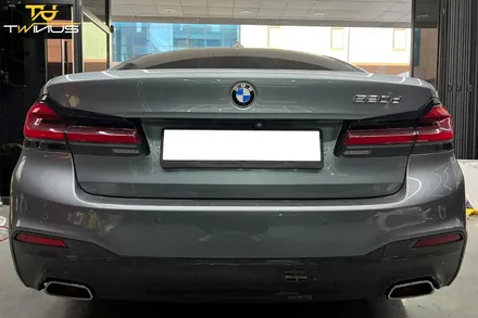 BMW G30 520d 사틴블랙 전체랩핑 / 안양시 동안구 관양동