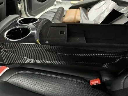 수원 랩핑. 카본 필름으로 스포티함을 과시해낸 W222 S63 AMG. / 안양시 동안구 관양동