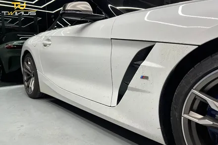BMWZ4 M40i 사틴블랙 전체랩핑 및 라이트필름 시공 / 안양시 동안구 관양동